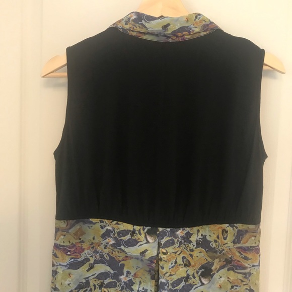 House Of Harlow Oil Print Collared Top NWT - Picture 5 of 8